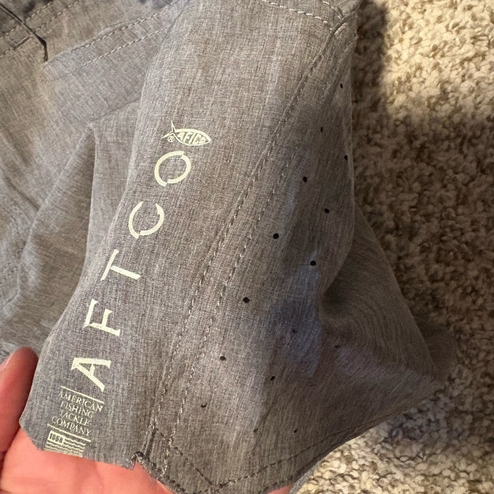 AFTCO Women's Fishing Shorts - Picture 3 of 3